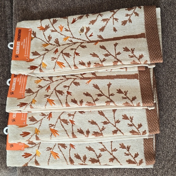 Kohl's | Kitchen | Kohls Celebrate Fall Together Set Of 4 Bath Hand ...